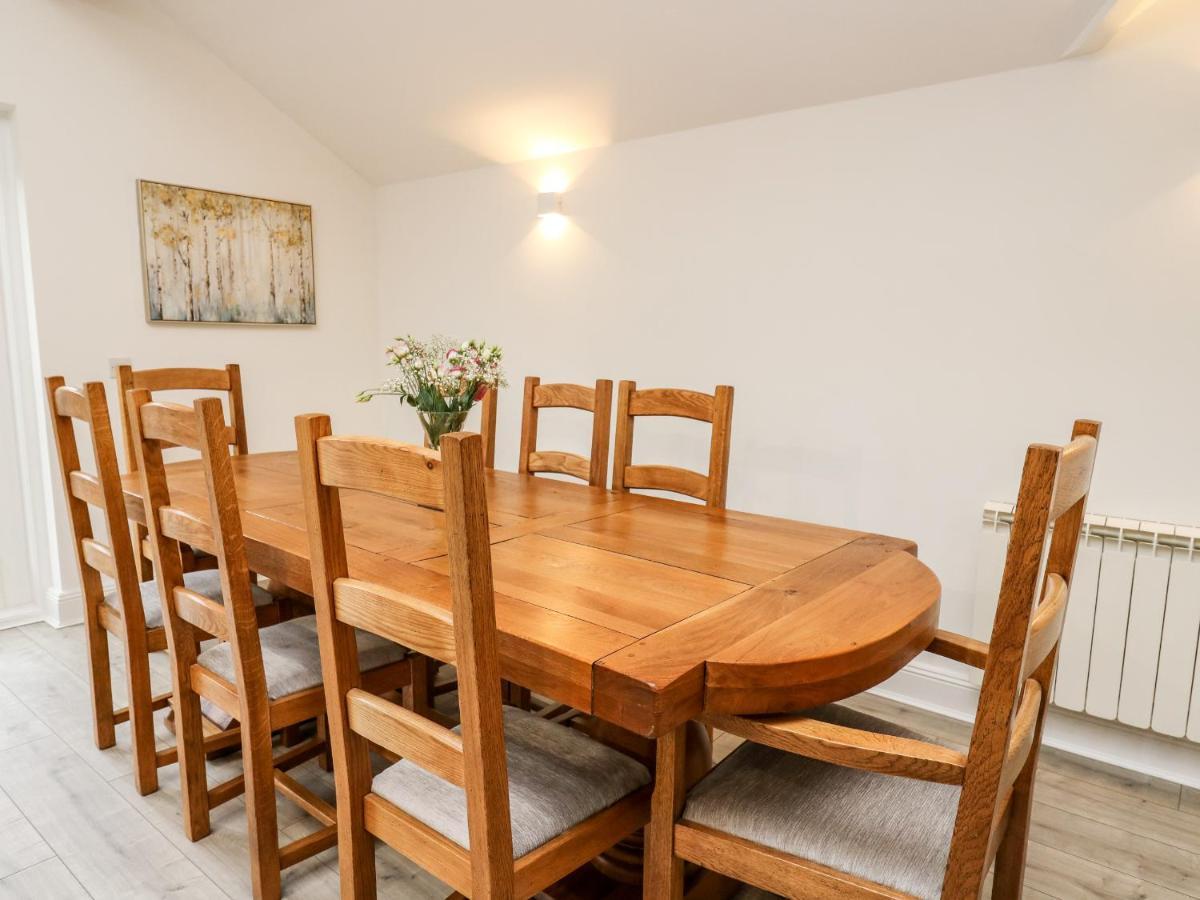 Bridgend Cottages لاندريندود ويلز المظهر الخارجي الصورة
