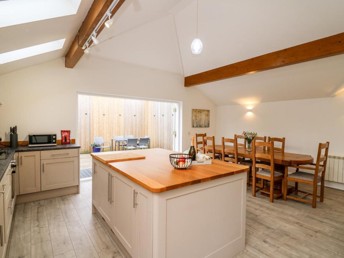 Bridgend Cottages لاندريندود ويلز المظهر الخارجي الصورة